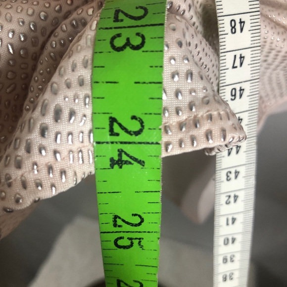 Womens Very Light Pink with Silver Dabs Calvin Klein Tank Top. Size Small. - Picture 5 of 6